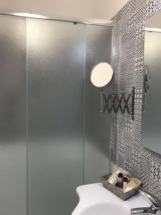 Comfort Tek Büyük Yataklı Oda, Balkon, Şehir Manzaralı