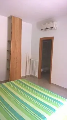Tek Büyük Yataklı Oda, Balkon