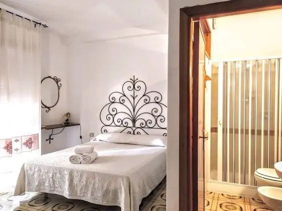 Deluxe Üç Kişilik Oda