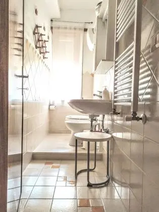 Üç Kişilik Oda (Private External Bathroom)