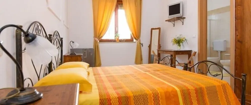 Tek Büyük Yataklı Oda