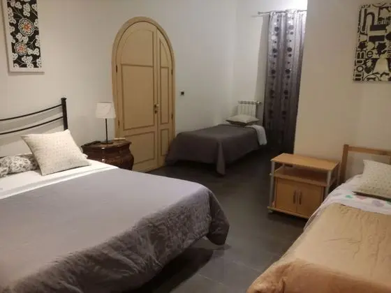 Dört Kişilik Oda, Bahçe Manzaralı