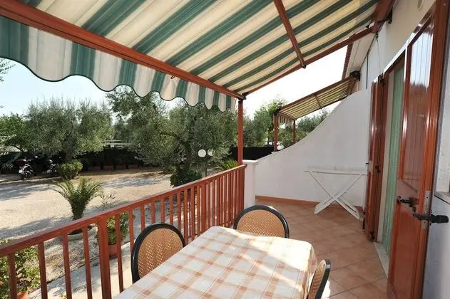 Stüdyo, Küçük Mutfak, Bahçe Manzaralı