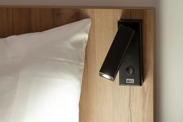 Üç Kişilik Oda (1 Double & 1 Single Bed)