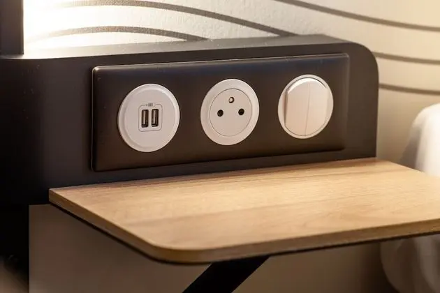 Üç Kişilik Oda (1 Double & 1 Single Bed)