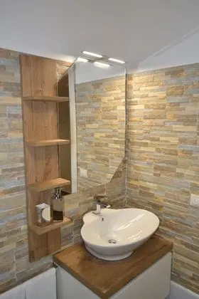 Deluxe Tek Büyük Yataklı Oda, Banyolu/Duşlu, Deniz Manzaralı