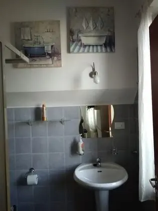 Tek Büyük Yataklı Oda, Banyolu/Duşlu