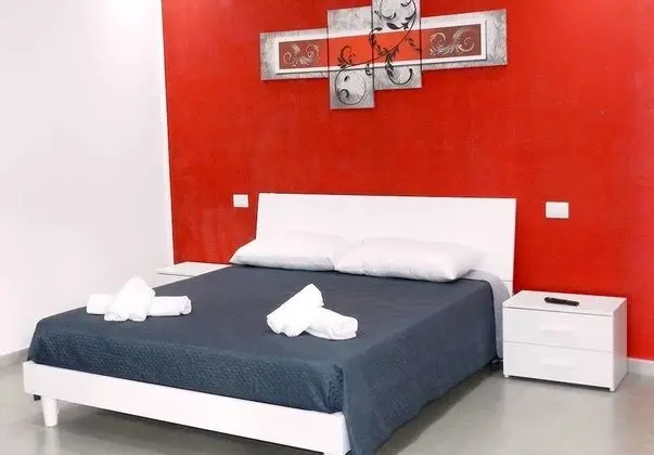 Standard Tek Büyük Yataklı Oda