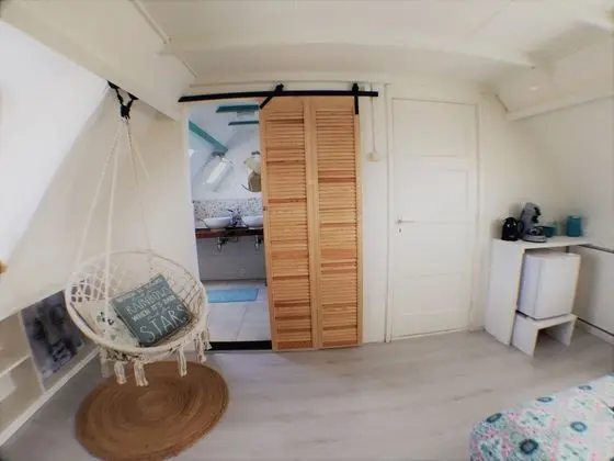 Standard Tek Büyük Yataklı Oda, Banyolu/Duşlu (Ibiza room)