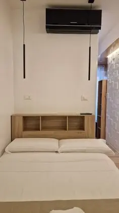 Büyük Yataklı Tek Kişilik Oda