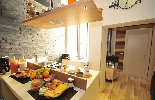 Büyük Yataklı Tek Kişilik Oda