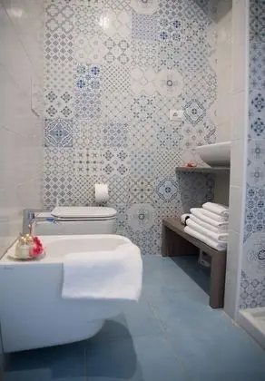 Standard Tek Büyük veya İki Ayrı Yataklı Oda, Deniz Manzaralı