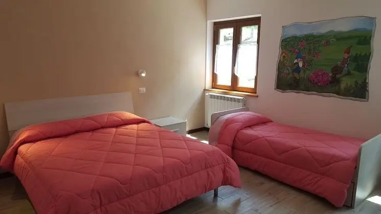 Üç Kişilik Oda, Birden Çok Yatak