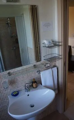 Classic Üç Kişilik Oda