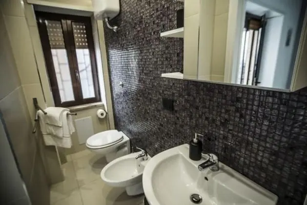 Comfort Tek Büyük veya İki Ayrı Yataklı Oda, Şehir Manzaralı