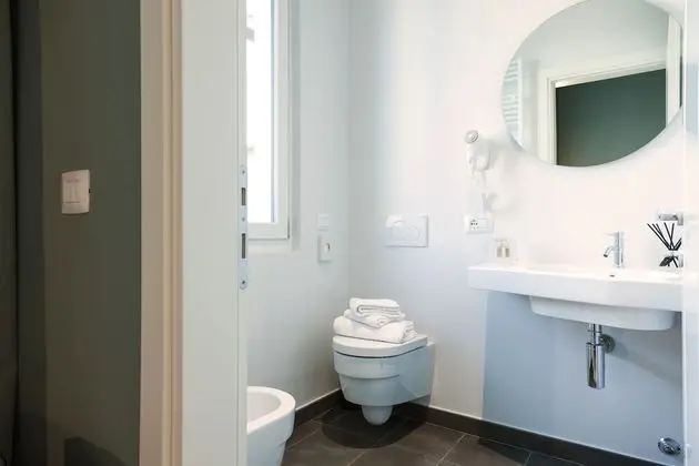 Standard Büyük Yataklı Tek Kişilik Oda, Şehir Manzaralı