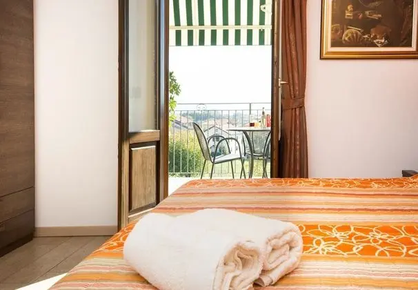 Family Oda, 2 Yatak Odası, Balkon, Göl Manzaralı