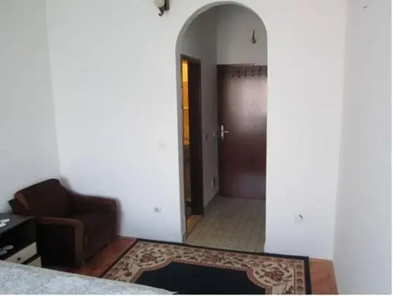 Tek Büyük Yataklı Oda, Balkon