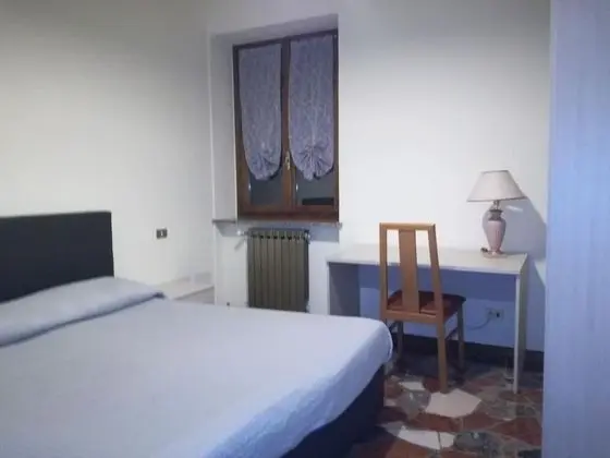 Economy Tek Büyük Yataklı Oda