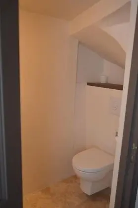 Tek Büyük Yataklı Oda (Rustrel)