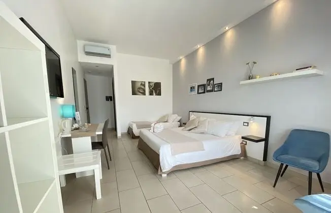 Superior Üç Kişilik Oda, Balkon