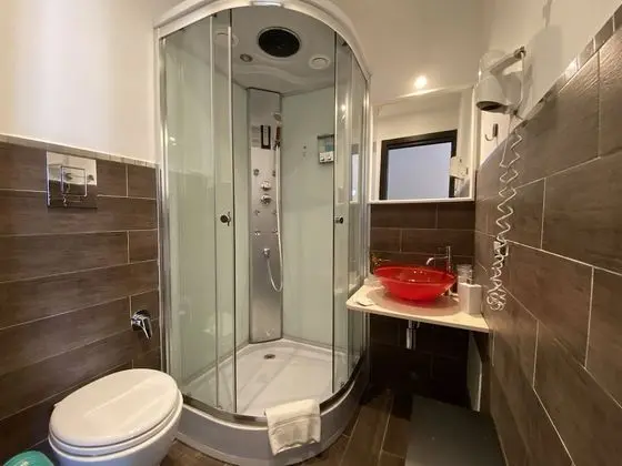 Superior Üç Kişilik Oda, Balkon