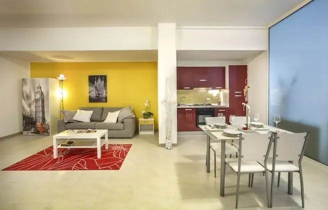 Grand Çatı Katı (Loft), 1 Büyük (Queen) Boy Yatak ve Çekyat, Mutfak, Havuz Kenarı