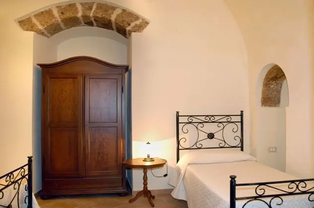 İki Ayrı Yataklı Oda, 2 Tek Kişilik Yatak