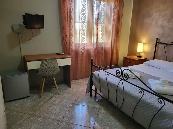Classic Tek Büyük Yataklı Oda, Banyolu/Duşlu