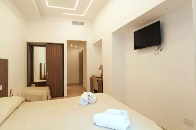 Deluxe Üç Kişilik Oda