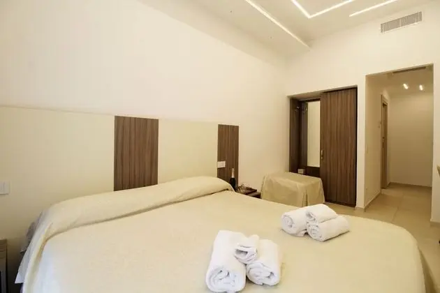 Deluxe Üç Kişilik Oda