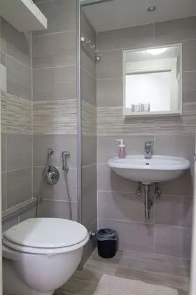 Economy Tek Büyük Yataklı Oda