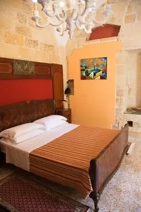 Superior Üç Kişilik Oda, Veranda, Bahçe Manzaralı