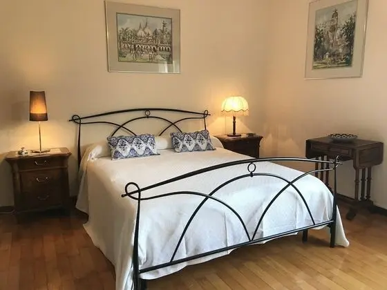 Tek Büyük Yataklı Oda, Ortak Banyo, Göl Manzaralı (Europa)