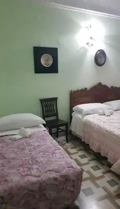 Üç Kişilik Oda