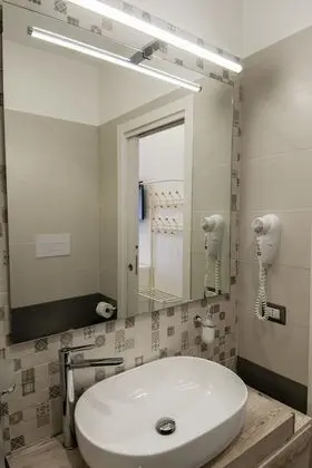 Deluxe Tek Büyük Yataklı Oda, Şehir Manzaralı (Stanza Fuoco)