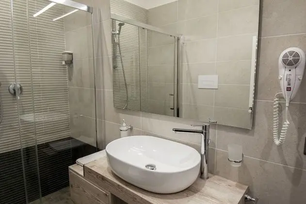 Deluxe Tek Büyük Yataklı Oda, Şehir Manzaralı (Stanza Terra)