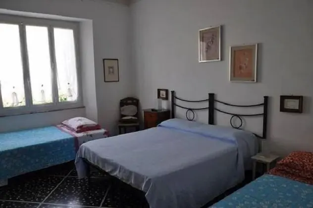 Dört Kişilik Oda, Ortak Banyo