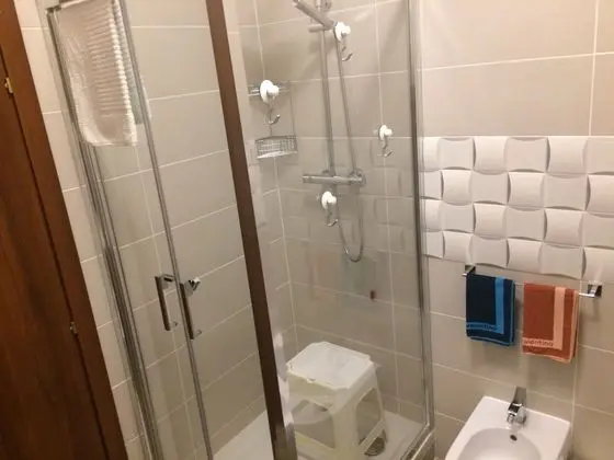 Dört Kişilik Oda, Özel Banyo