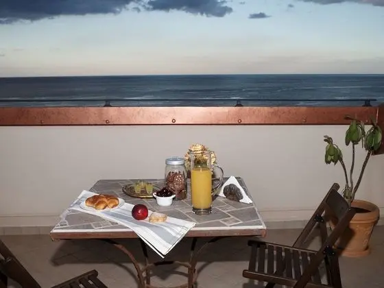 Dört Kişilik Oda, Balkon