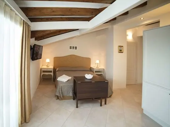 Dört Kişilik Oda, Balkon