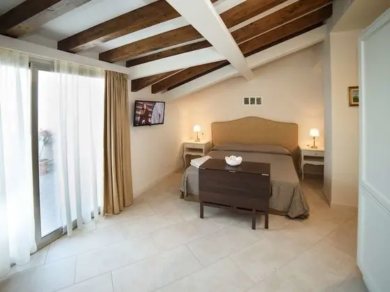 Dört Kişilik Oda, Balkon