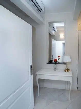 Dört Kişilik Oda, Balkon