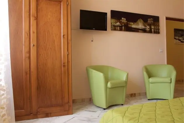 Classic Tek Büyük Yataklı Oda