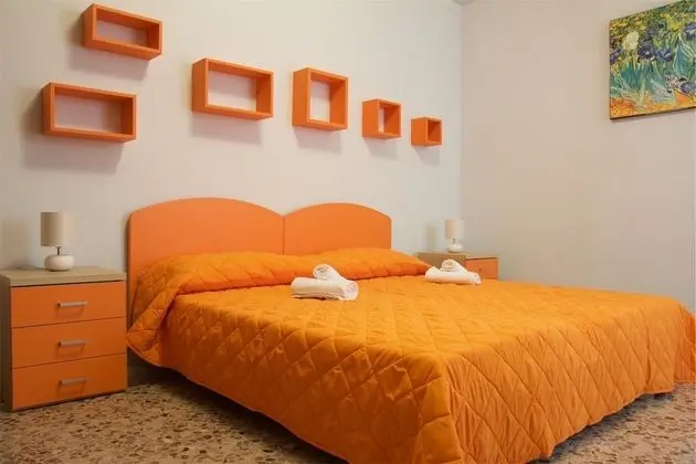 Comfort Tek Büyük Yataklı Oda