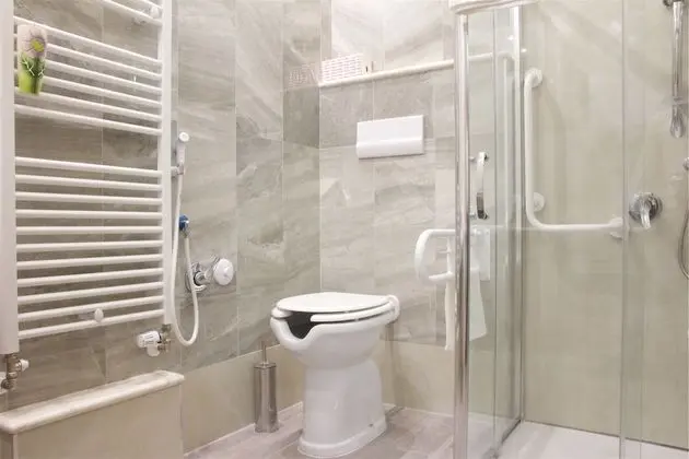 Comfort Tek Büyük Yataklı Oda