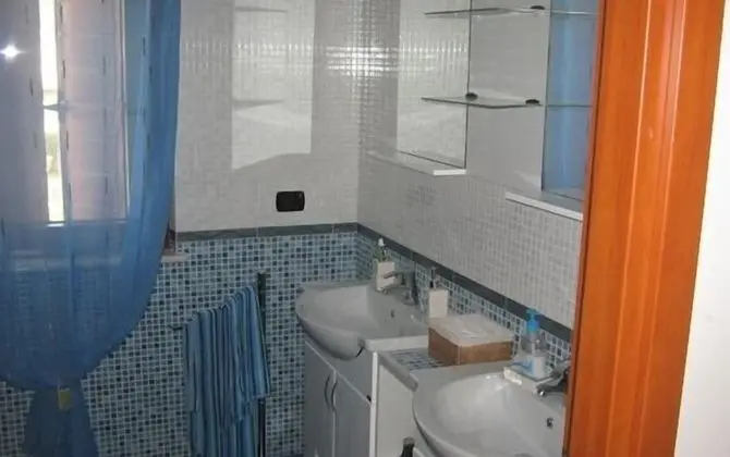 Tek Büyük Yataklı Oda, Balkon