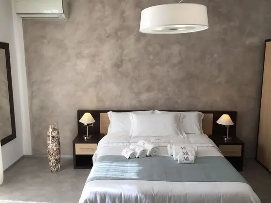 Üç Kişilik Oda, Havuz Manzaralı