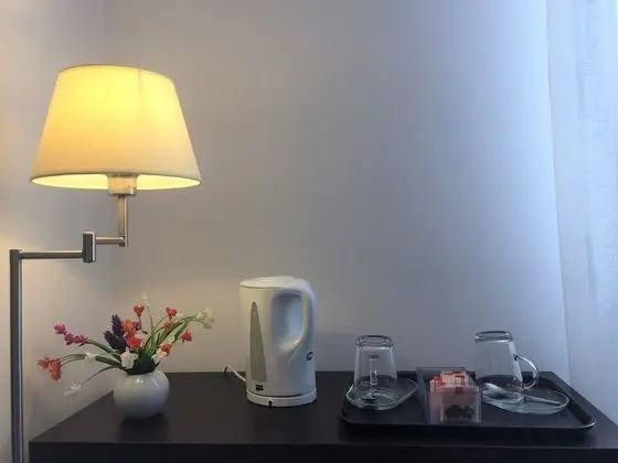 Üç Kişilik Oda, Havuz Manzaralı