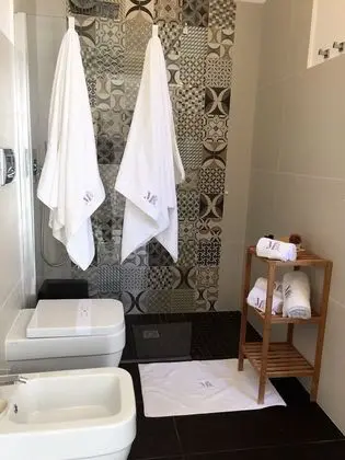 Üç Kişilik Oda, Havuz Manzaralı